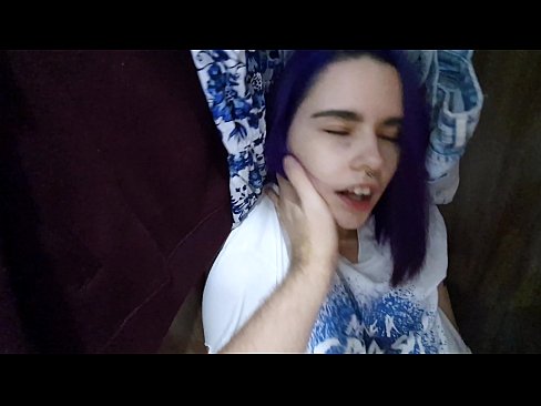 ❤️ Xwişka min di dolabê de dît û alîkariya wê kir ❤️ Porno li ku.bassaniluigi.ru ☑